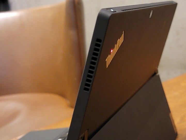 廣闊天地，大有作為--ThinkPad X12 Detachable評測