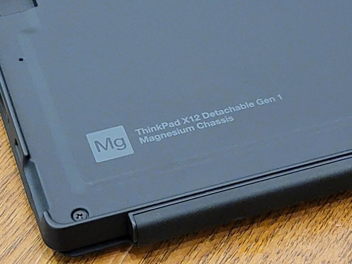 廣闊天地，大有作為--ThinkPad X12 Detachable評測