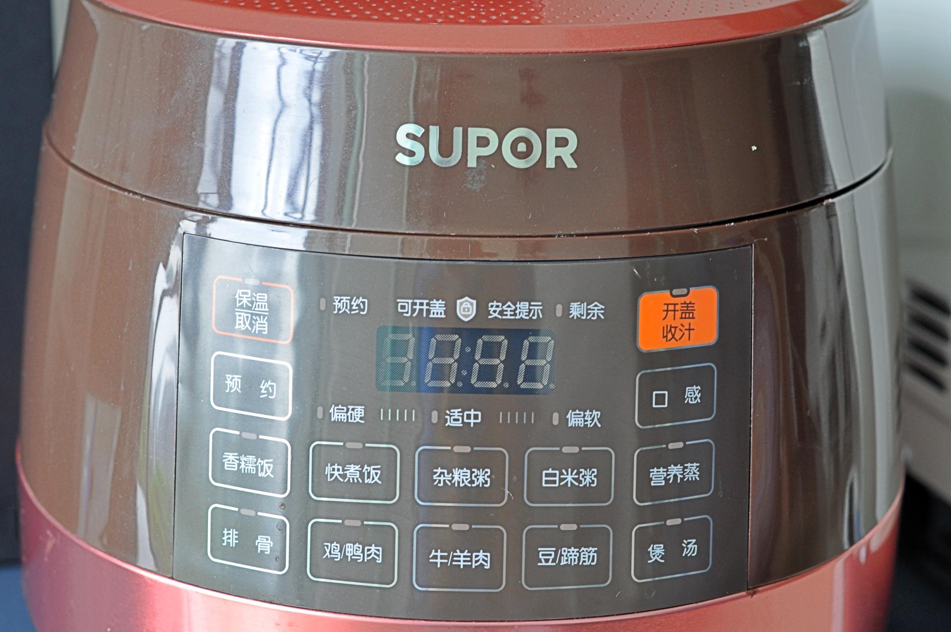 一鍋兩用做飯更智能:三款壓力鍋評測及選購建議