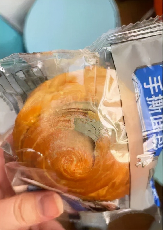 新視界丨屢陷食品安全風波 三只松鼠被代工和流量反噬