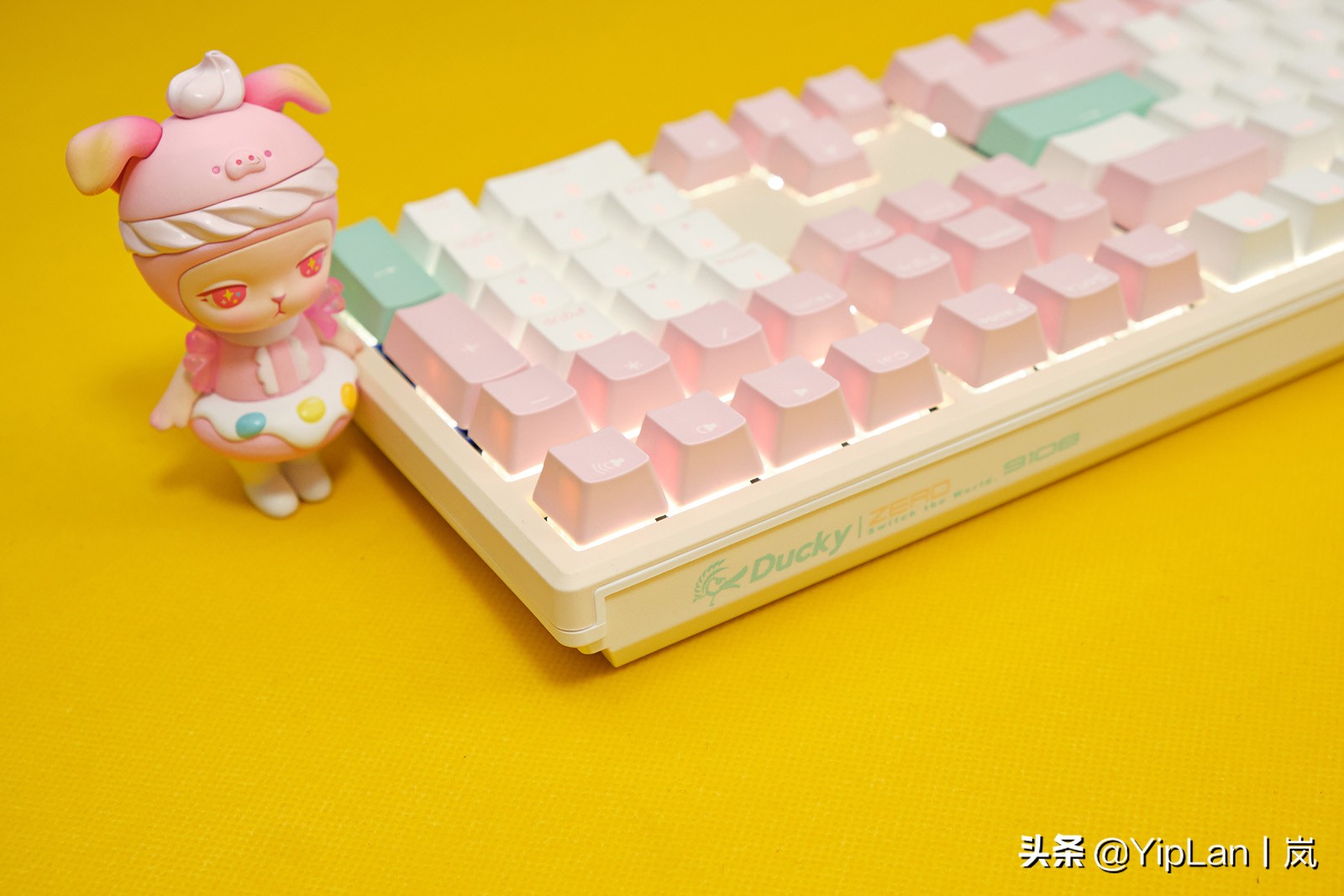 宛若夏日里那杯冰飲，吉利鴨Ducky9108芝芝桃桃鍵盤開箱