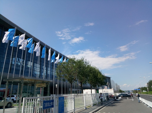 1699元魅藍Max評測：小而美的魅族這次玩得真大！