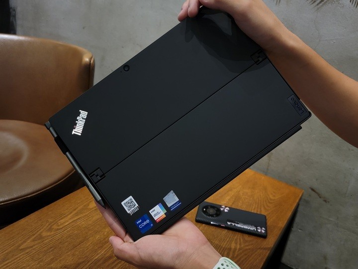 廣闊天地，大有作為--ThinkPad X12 Detachable評測