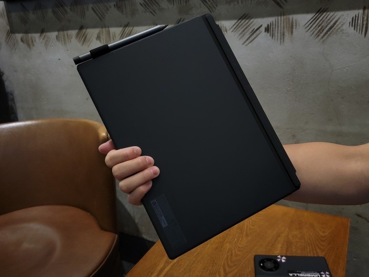 廣闊天地，大有作為--ThinkPad X12 Detachable評測