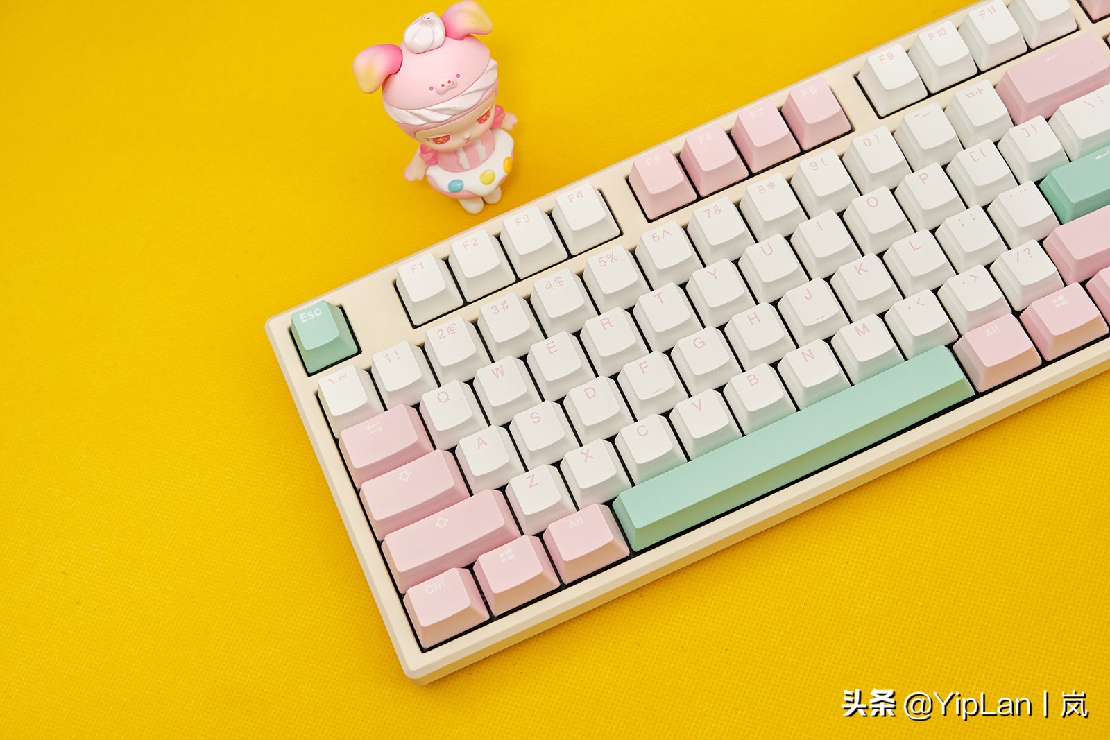 宛若夏日里那杯冰飲，吉利鴨Ducky9108芝芝桃桃鍵盤開箱