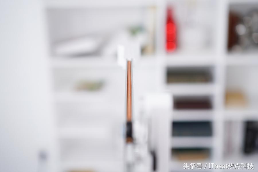 戴森Lightcycle臺燈評測:耀眼且實在