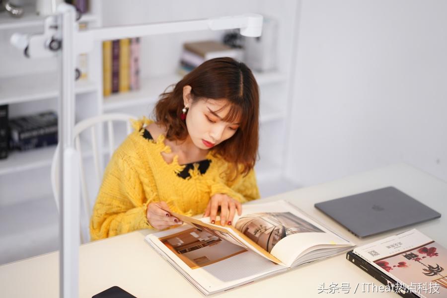 戴森Lightcycle臺燈評測:耀眼且實在