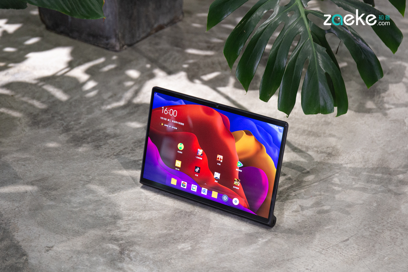 聯想 YOGA Pad Pro：顯示器和平板電腦，都由我一手包辦